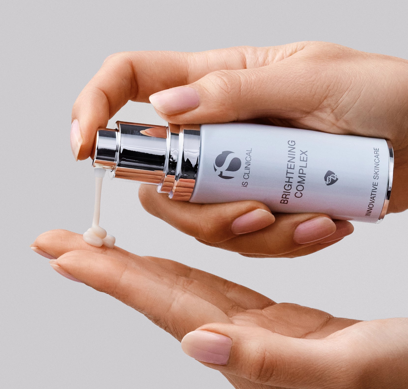 Brightening Complex - iS CLINICAL