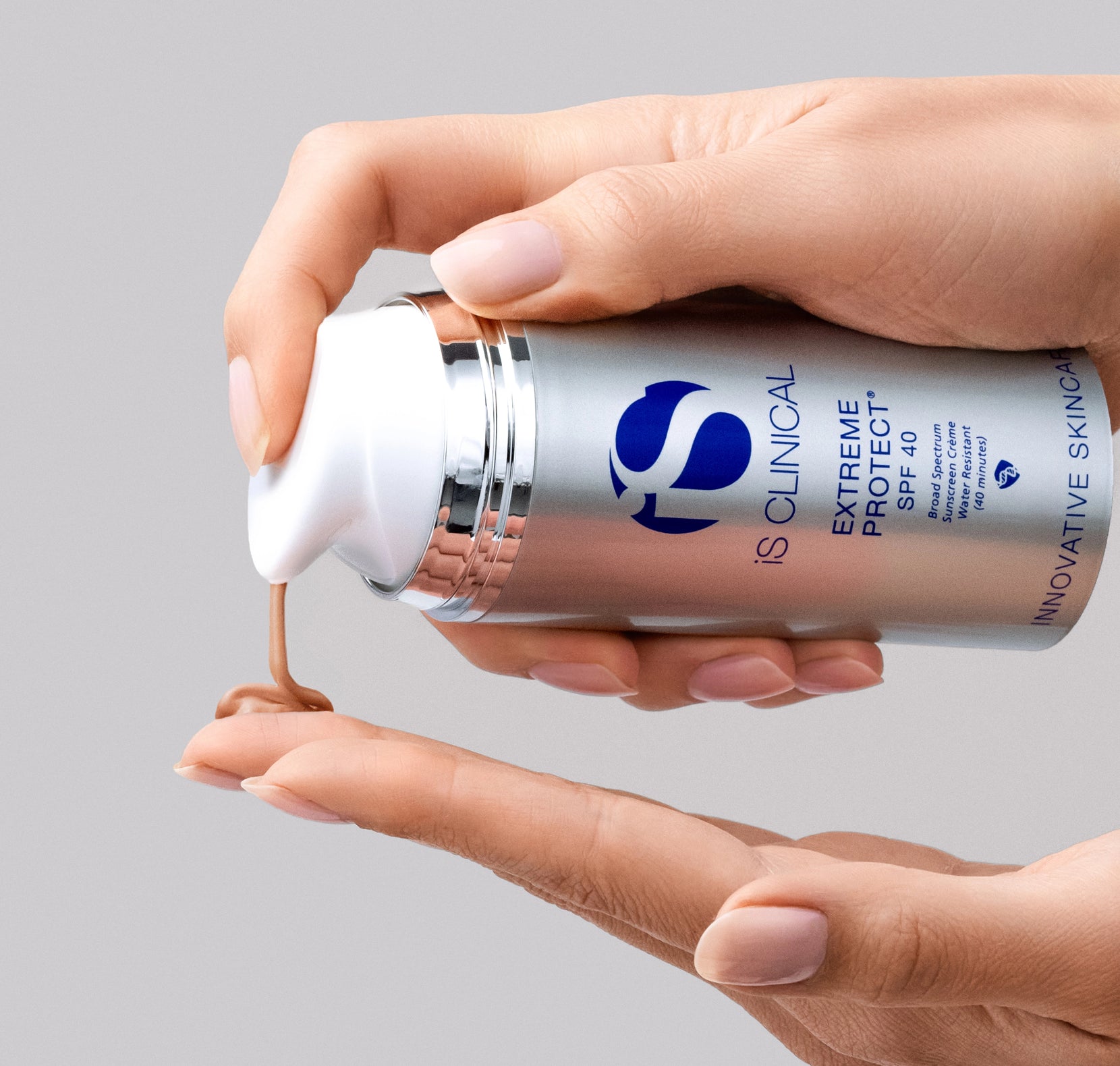 Extreme Protect SPF 40 - iS CLINICAL