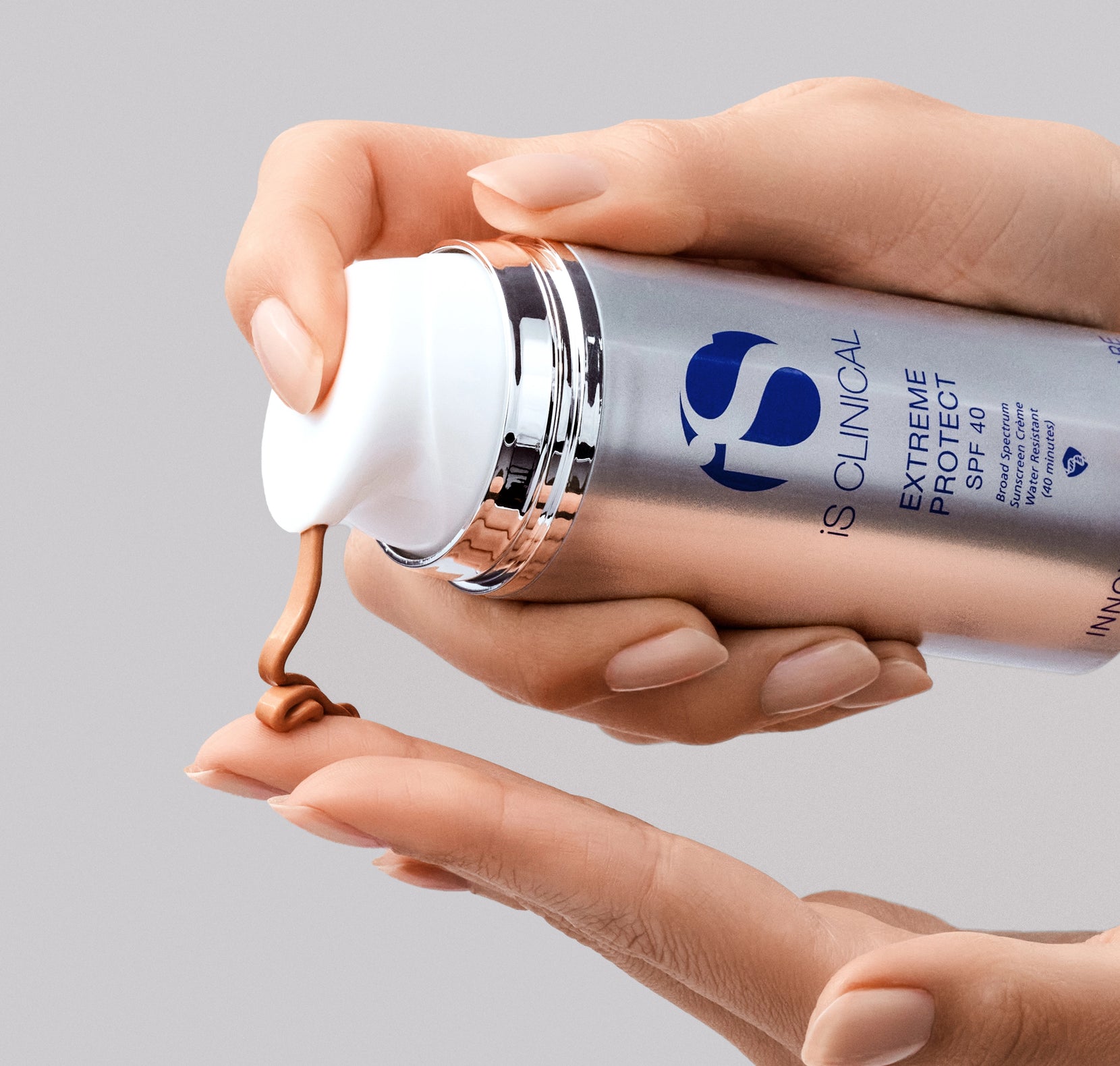 Extreme Protect SPF 40 - iS CLINICAL