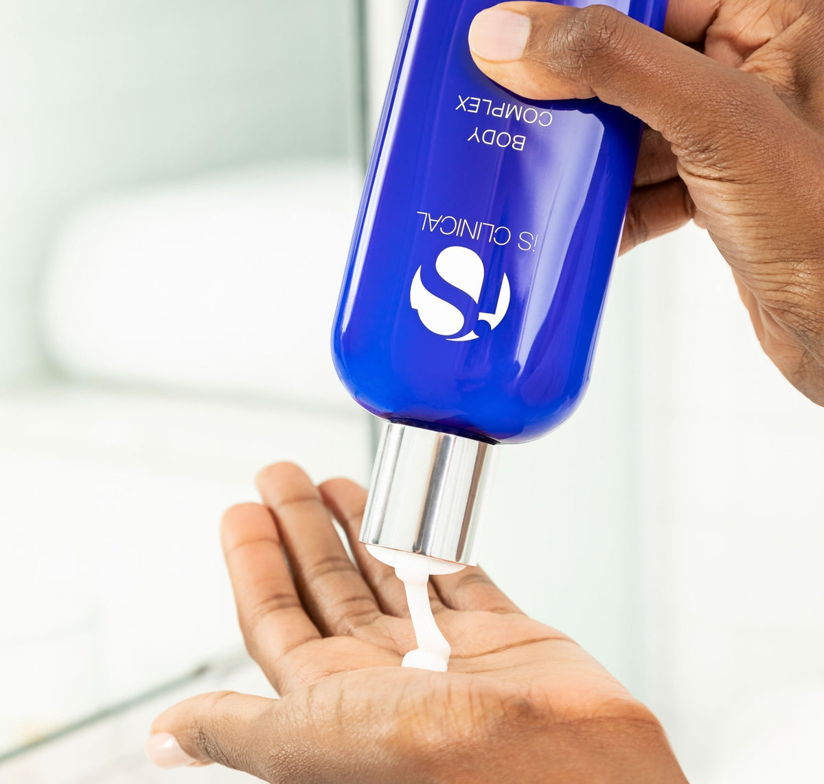 Body Complex - iS CLINICAL