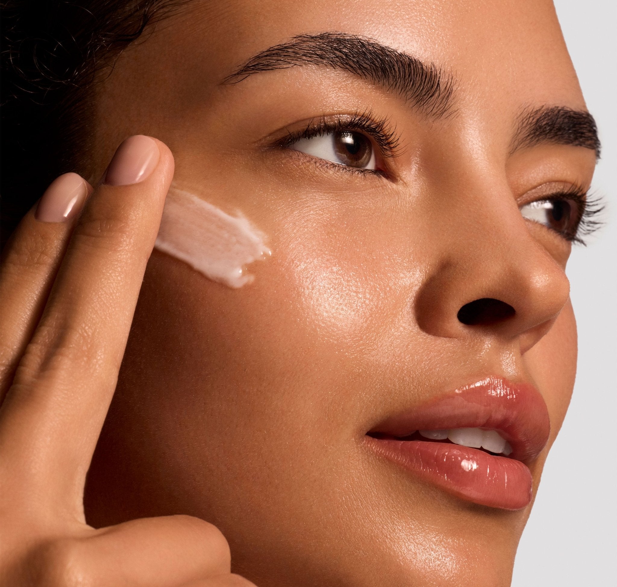 Reparative Moisture Emulsion - Barrier Repair | iS Clinical